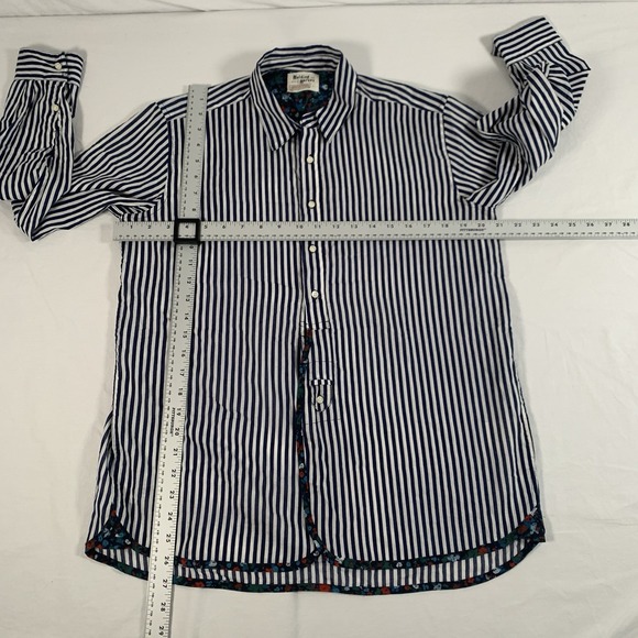 Holding Horses Anthropologie Navy White Striped Floral Button Up Tunic SZ Small - Picture 7 of 10